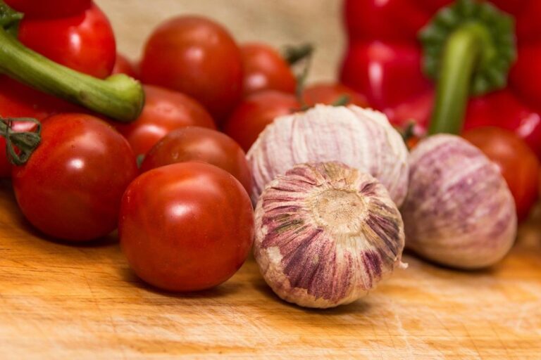 Grow Tomatoes Upside Down to Outsmart Pests and Disease